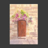 Puerta y flores